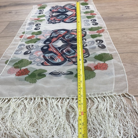 Haida Bird Sheer Scarf Shawl - Picture 6 of 6